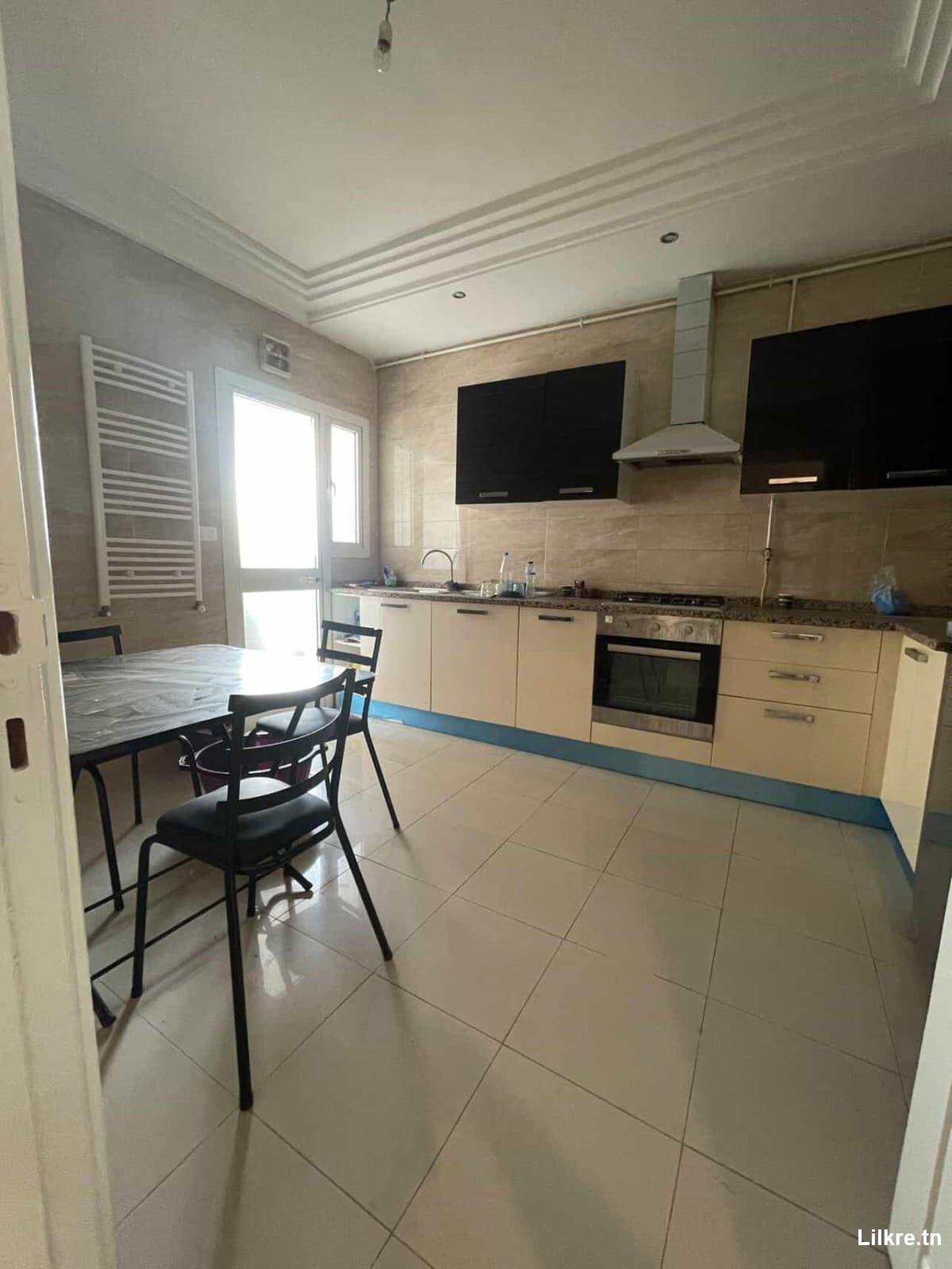 Appartement S +3 a la soukra haut standing par nuitée pré de aéroport tunisie cart