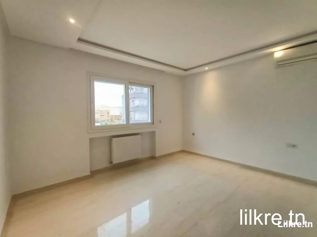 à louer un appartement S+2 à Sahloul 2