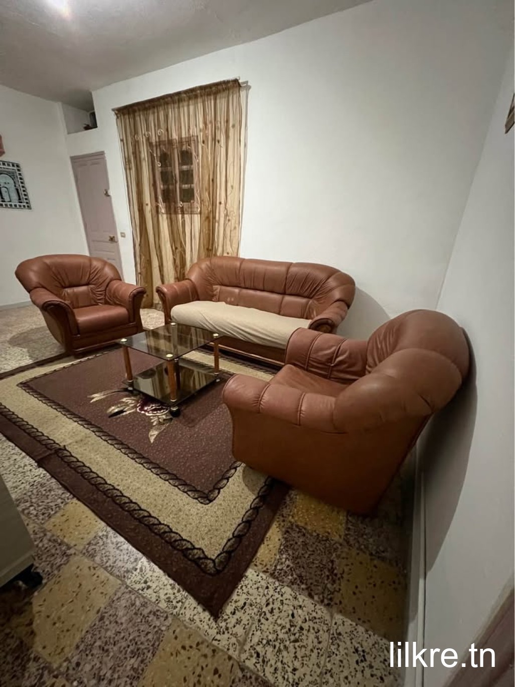 A louer un studio s+1 a ariana 