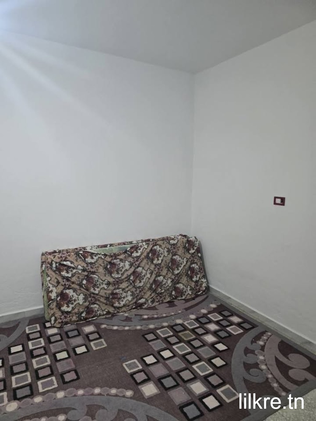 A louer un studio a mourouj 3