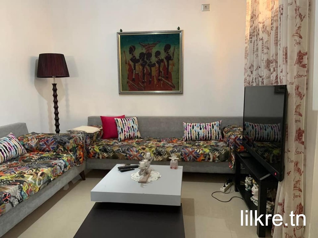 A louer un superbe duplexe non meublée  au section 