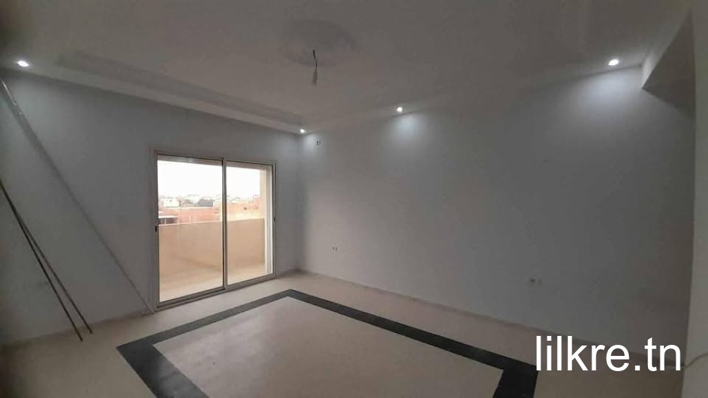 A louer un étage de villa s+3 a kelibia 