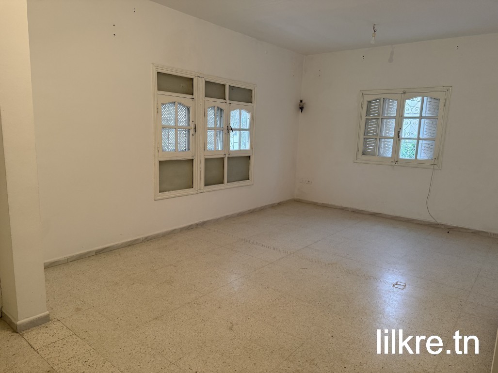 Apparemment S+2 à La Marsa