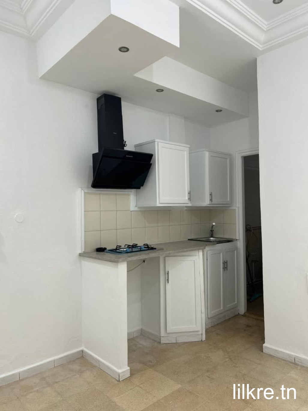 A louer un studio a ain zaghouane 