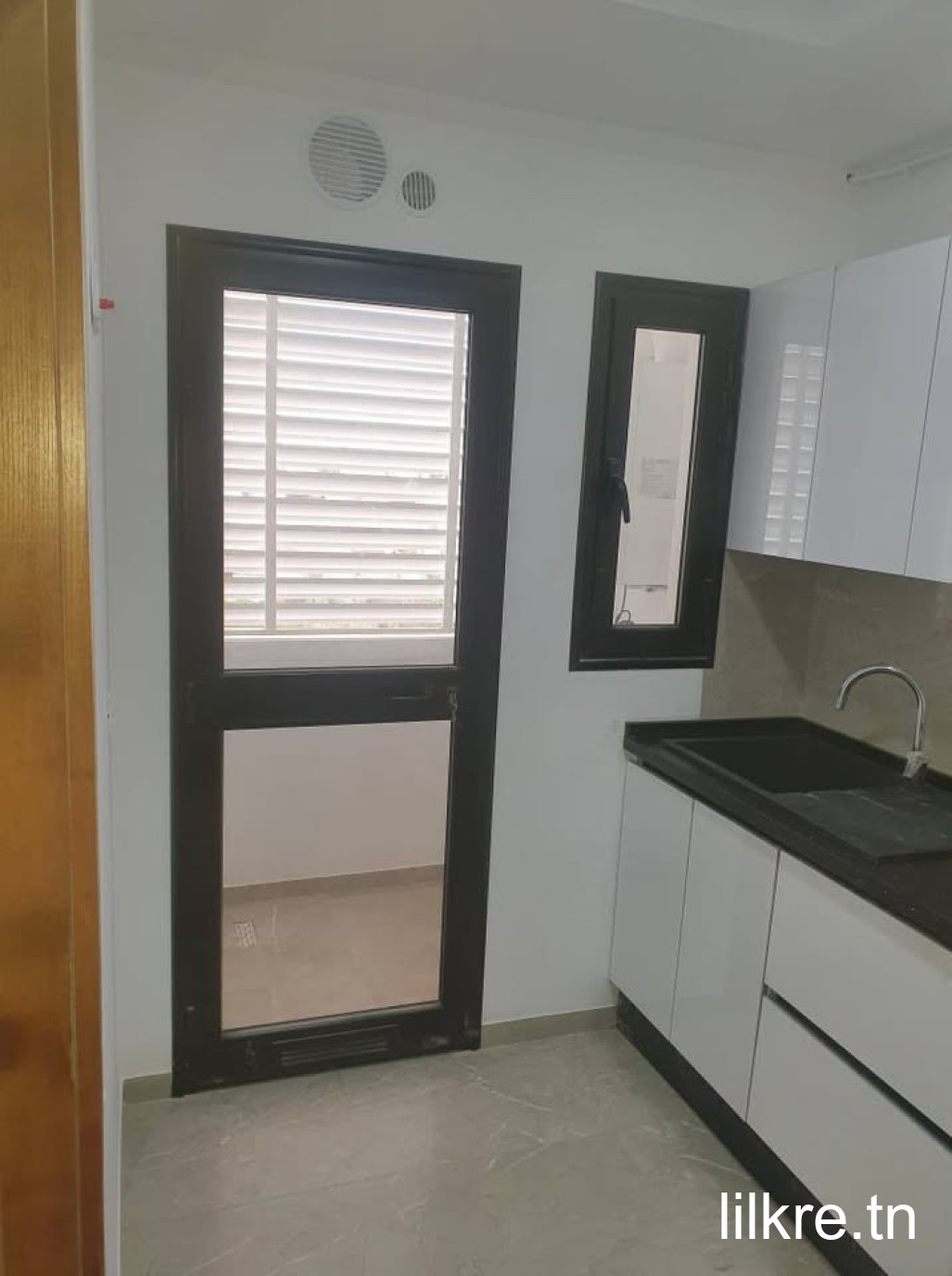 A louer un joli appartement a chotrana 1 