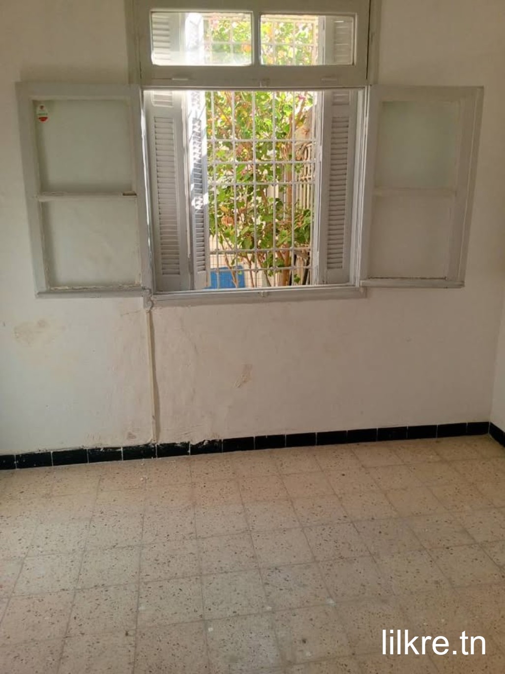 A louer un studio  a bardo 