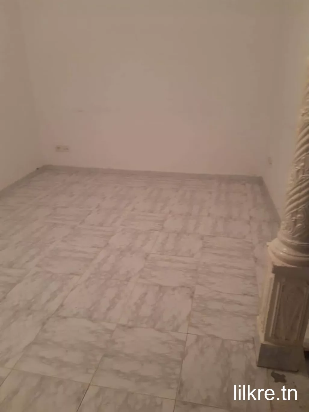 A louer un étage de villa a kram