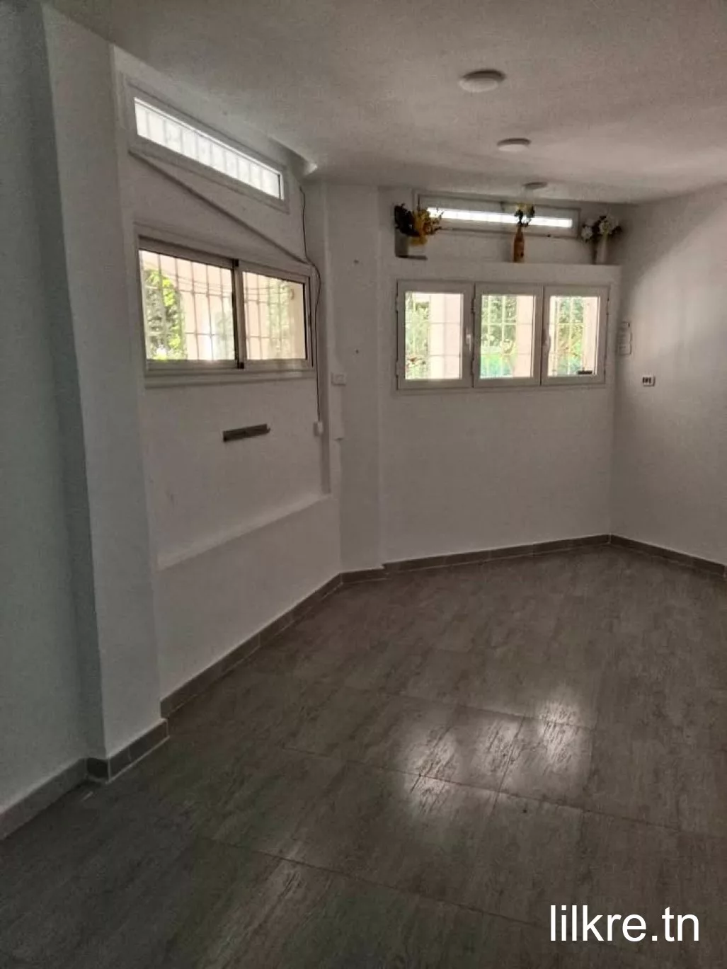 A louer un studio  s+0 a cité al amal 