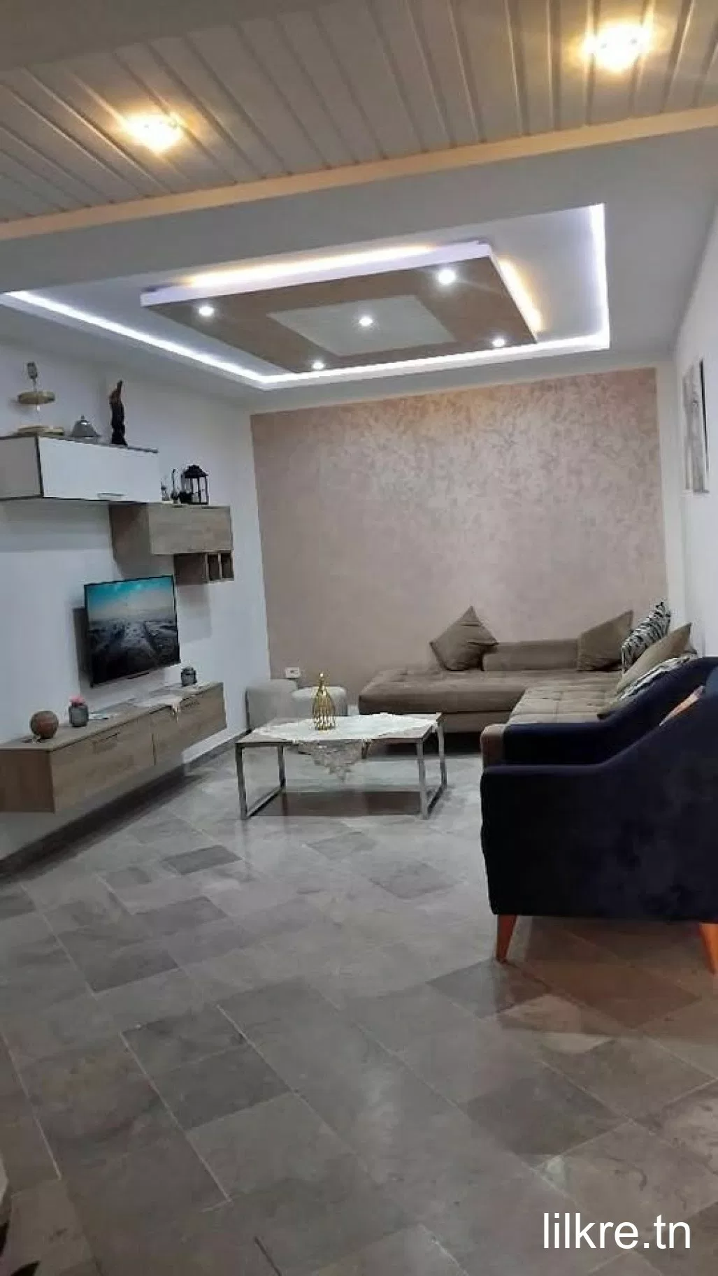  A louer  un appartement  a ain zaghaoun 