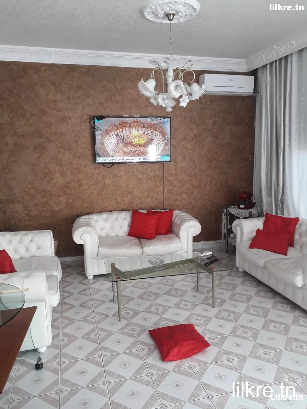 A louer une Villa S+4  Richement Meublé à La Marsa