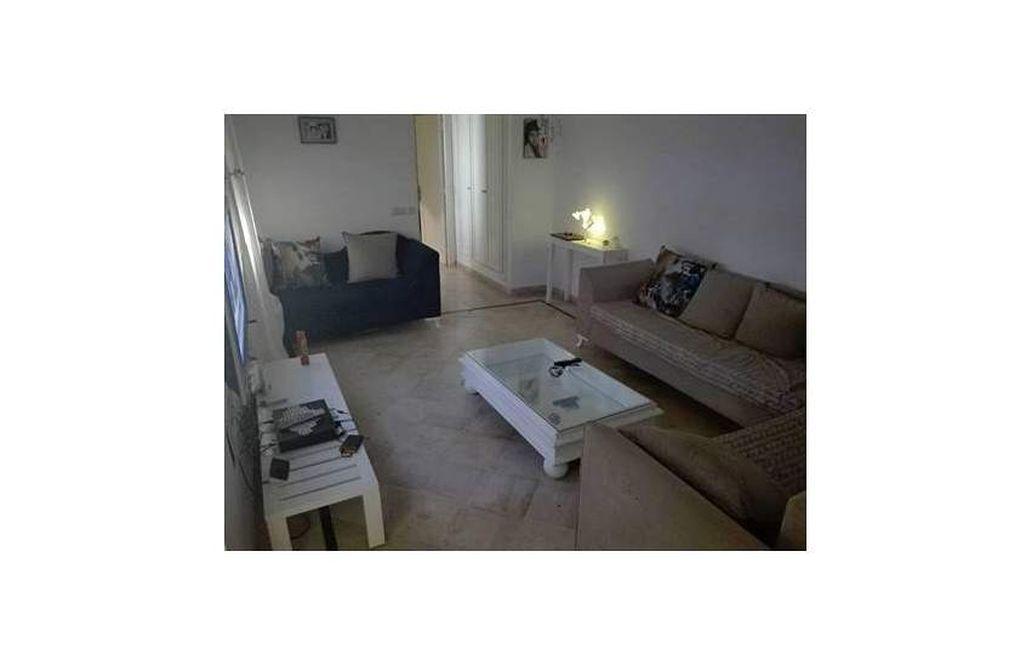  A louer un Appartement S+1 Richement Meublé de luxe à Cité Ennasr à l’avenue Hedi Nouira
