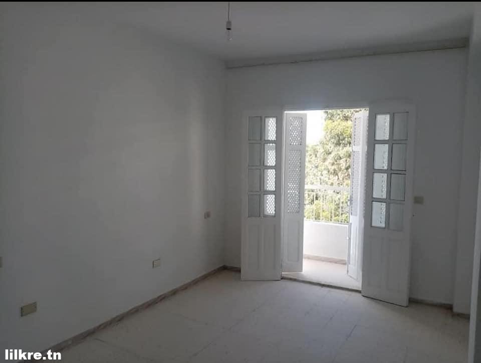 Location vaste Appartement S+3 a la corniche Sousse