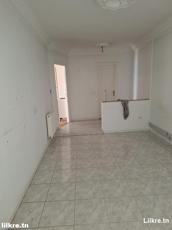A louer un Appartement S+3 à El Omran