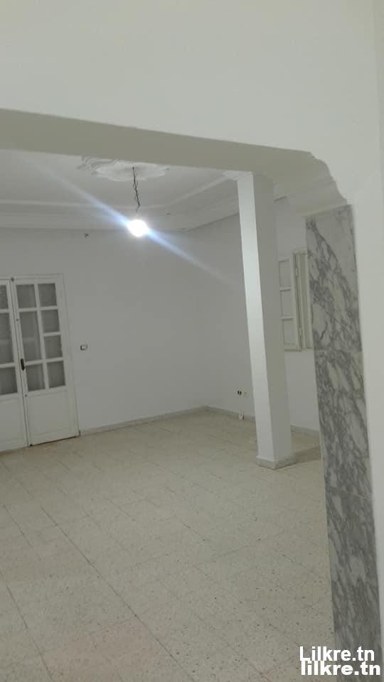 A louer une Maison S+2 à Manouba Douar Hicher