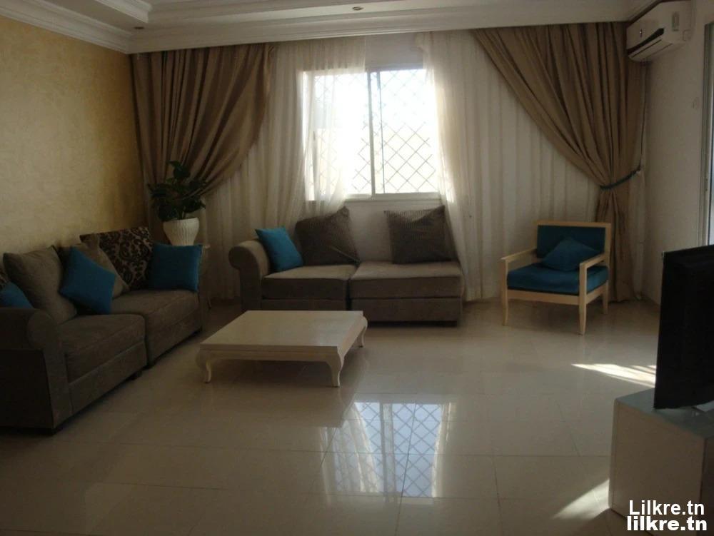 Villa indépendante S+3 meublé a Sousse
