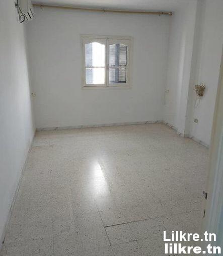 A louer un Etage de villa S+2 à Sfax