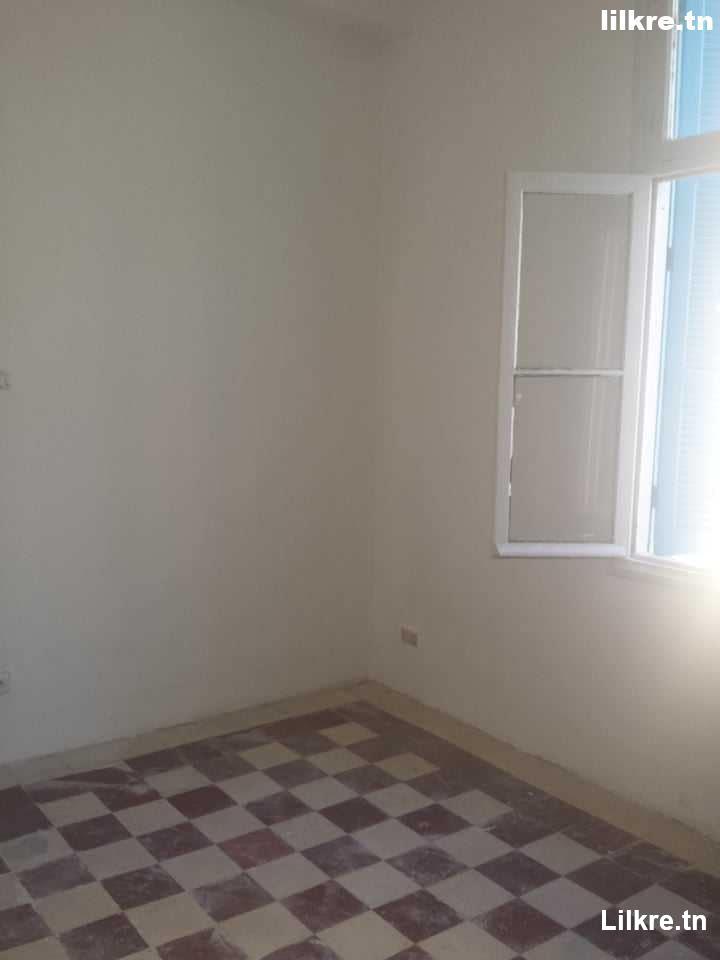 A louer Appartement S+2 située à Beb Alioua