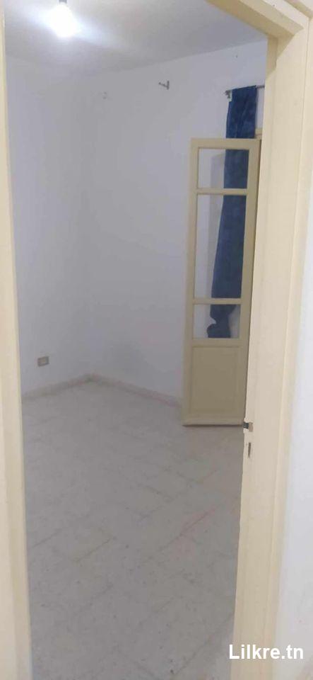 A louer un Appartement S+3 à Sfax Route Sidi Mansour 