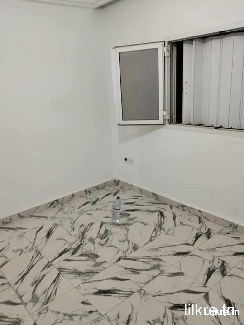 A louer un Etage de villa S+2 à Cité El Khadhra