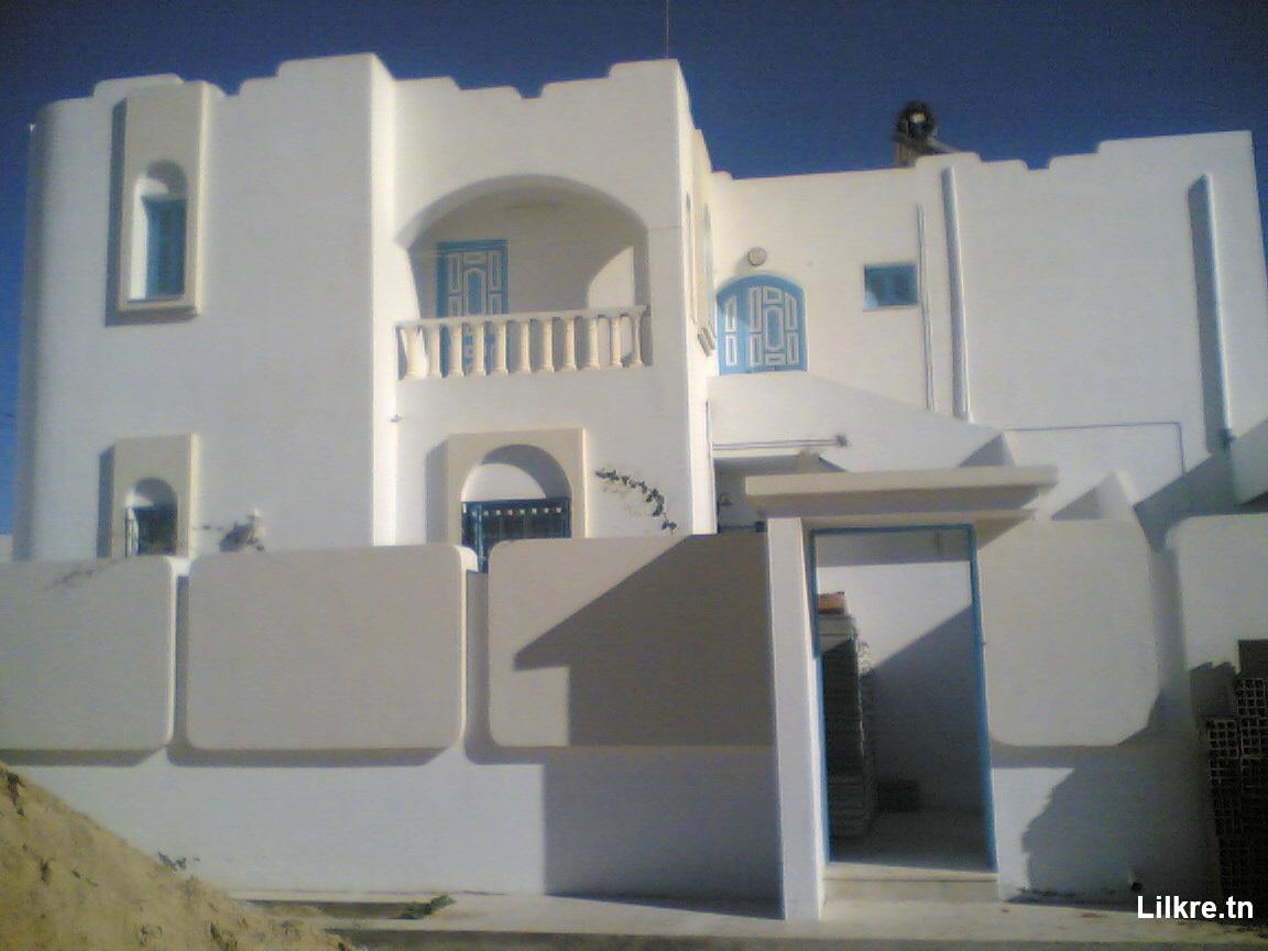 Etage de villa meublé S+3 Djerba