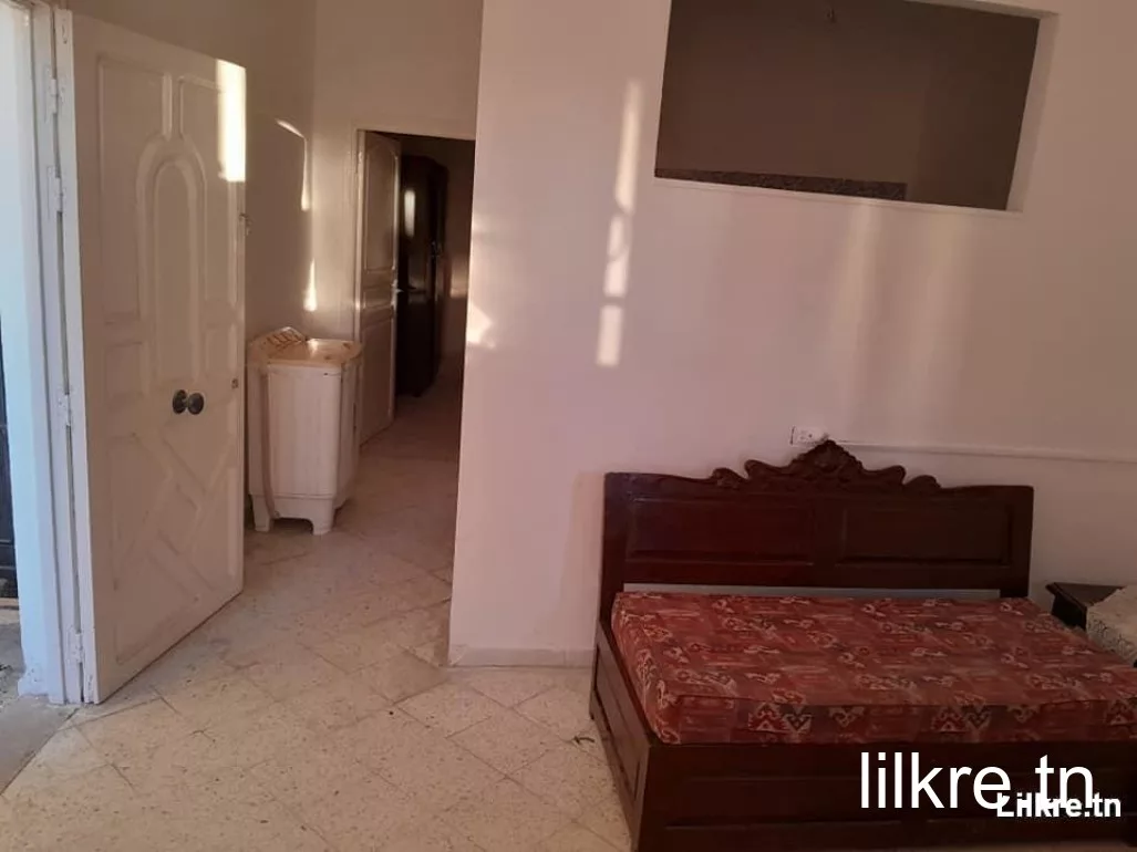 A louer un Appartement meublé  S+2 à  cité ibn khaldoun