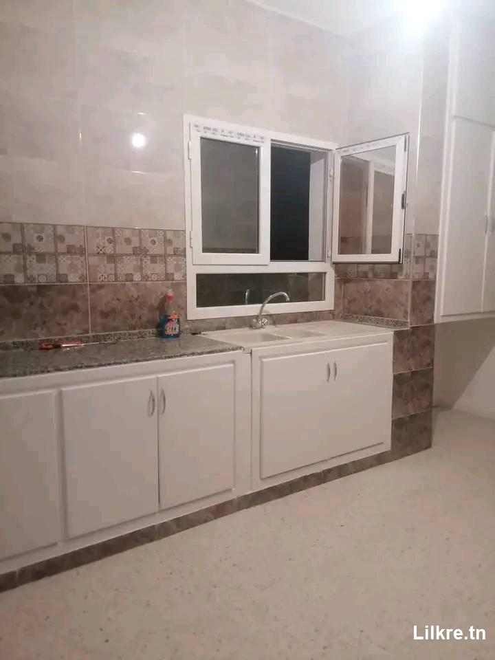 A louer un Etage de villa  S+2 à La Marsa 