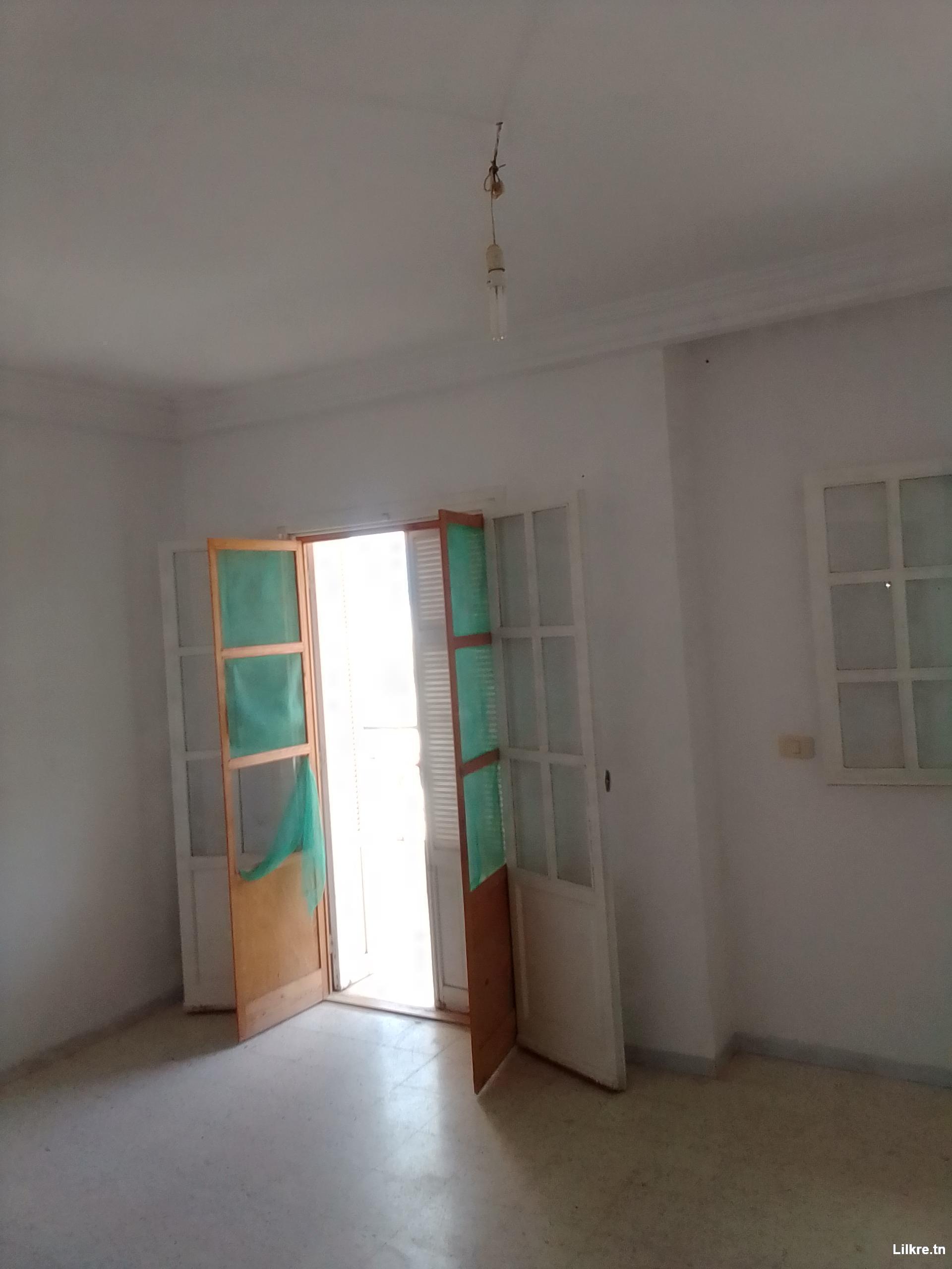 A louer un Appartement S+3 à La Manouba 