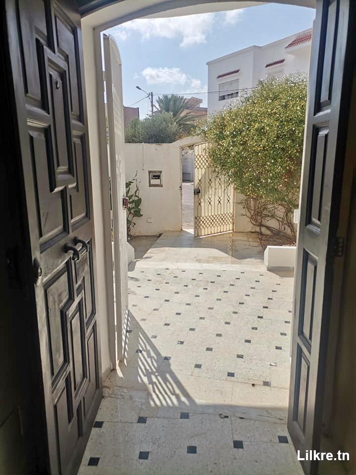 A louer magnifique villa S3 à Riadh Landalos avec jardin