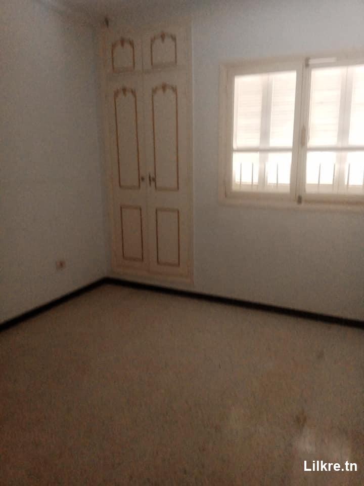 Appartement à louer à mourouj 1