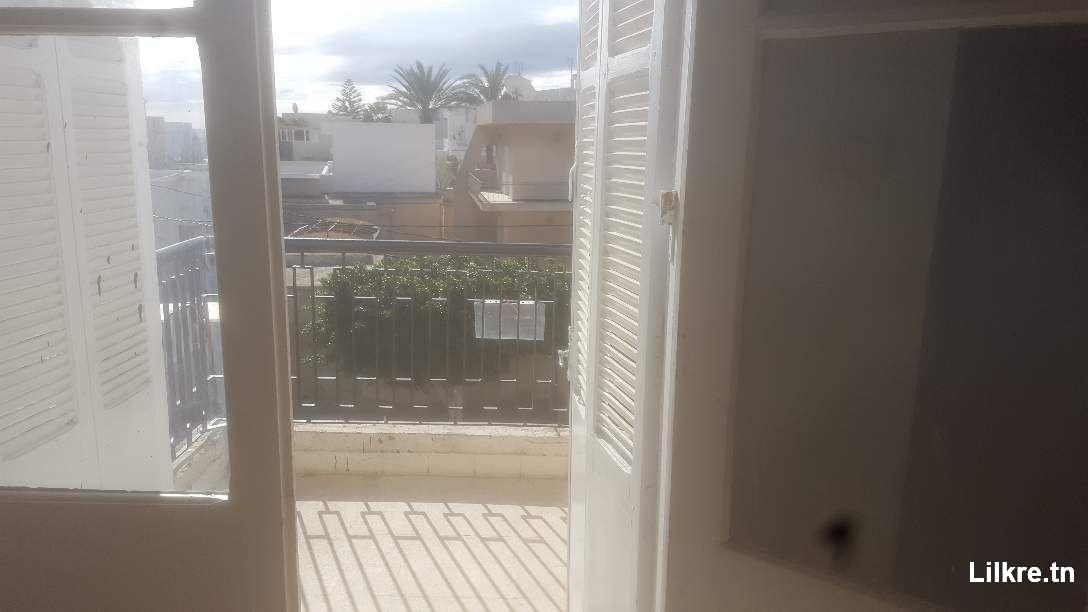 A louer un appartement S+2   à Sousse