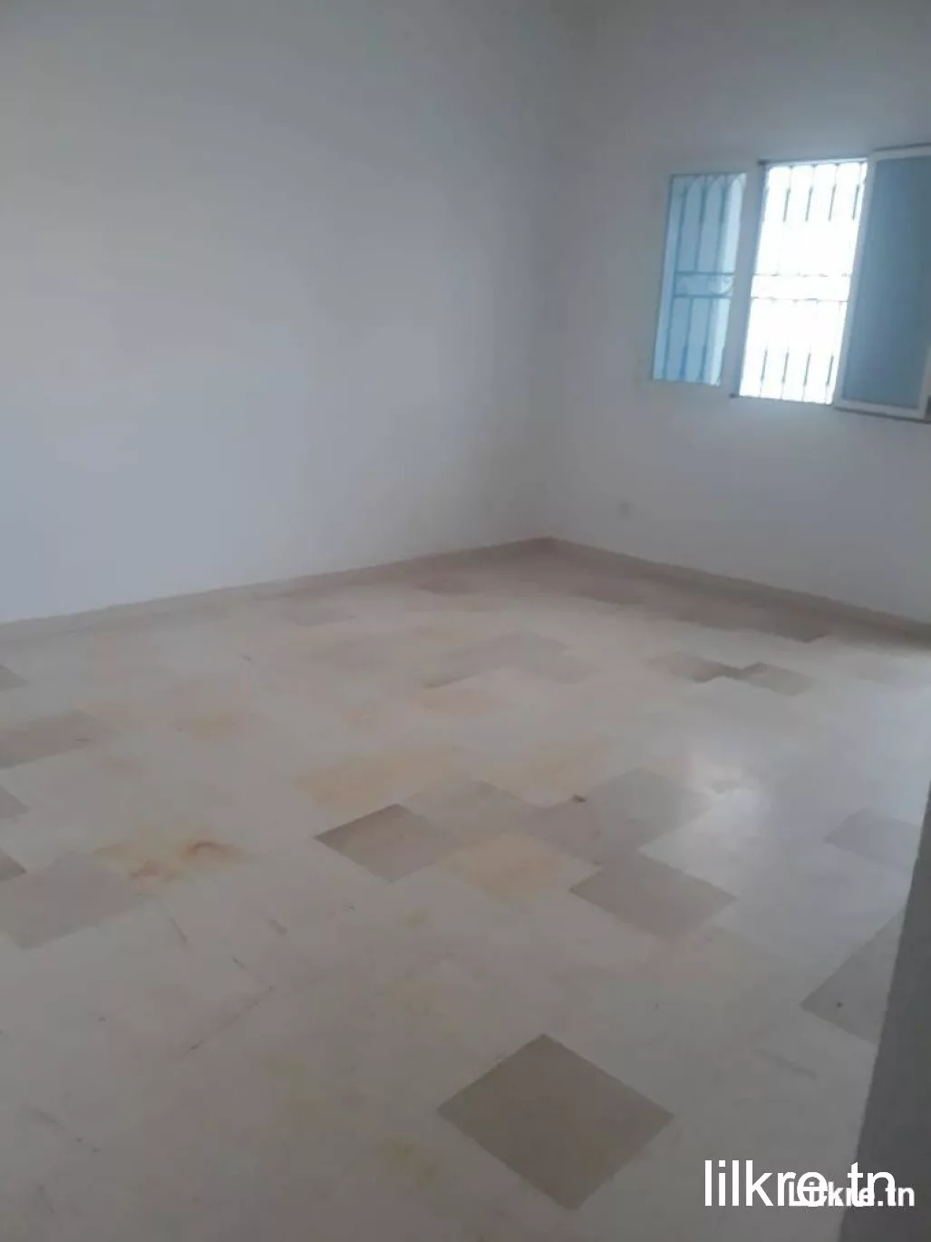 A louer un studio à Sokraa