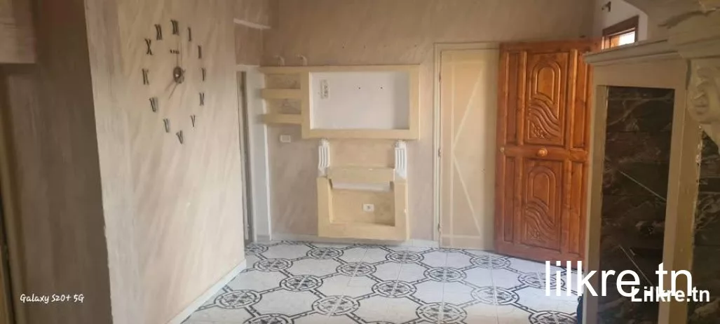 A louer un maison à cité ibn kholdoun