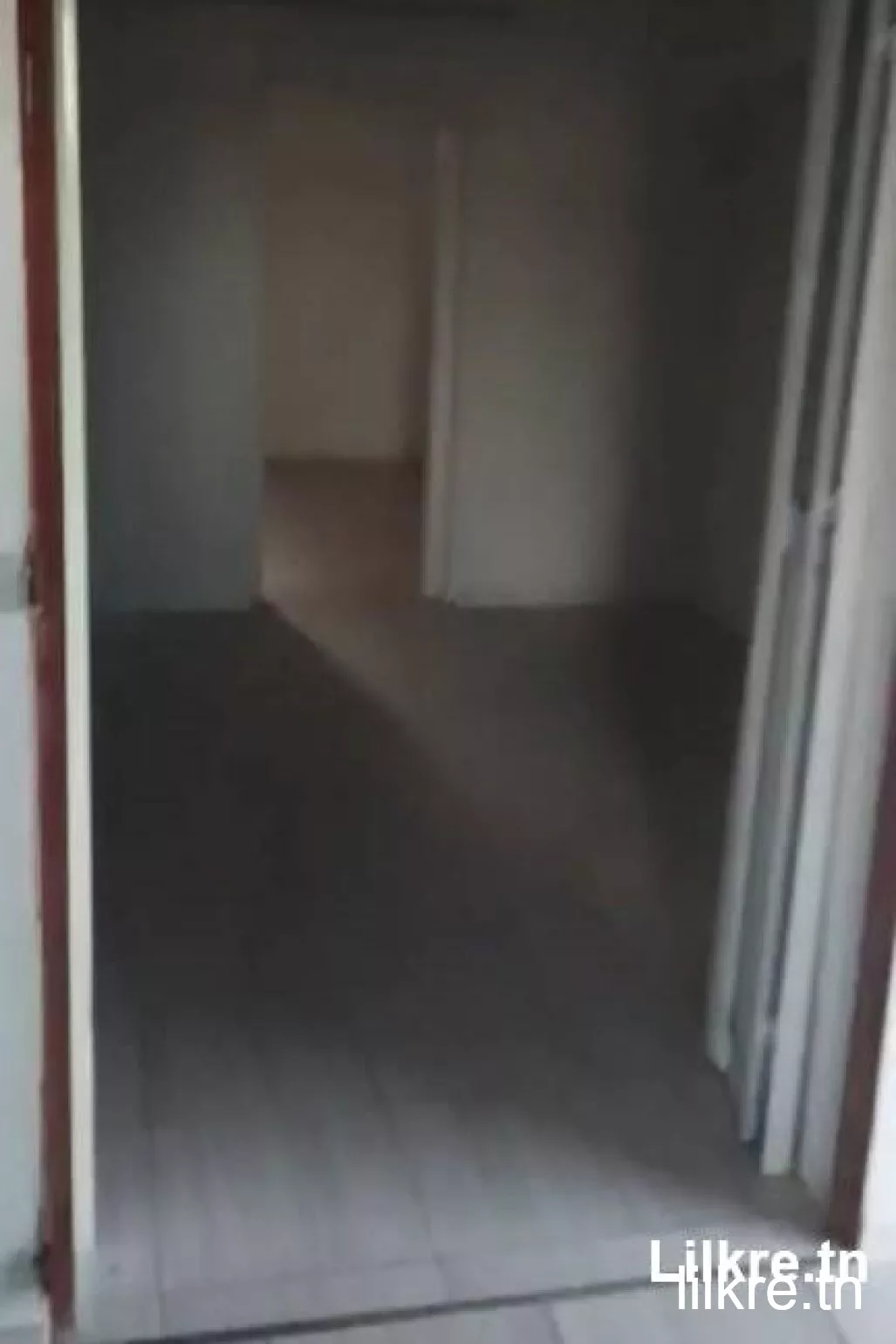 A louer un studio à Slimen 