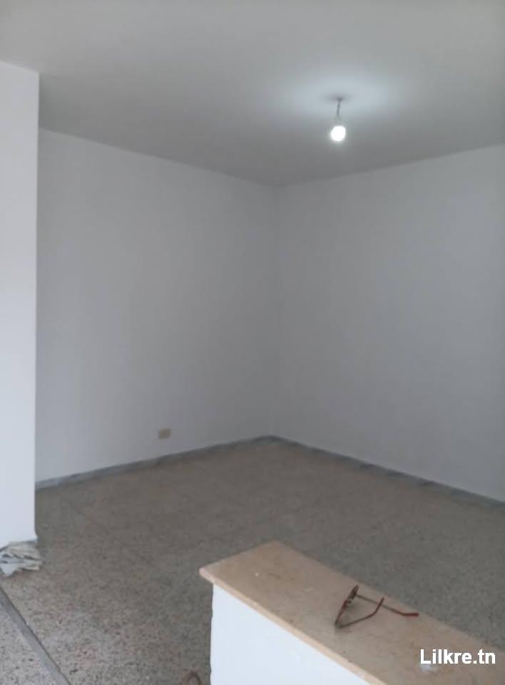 etage de villa  s+2 a borj louzir