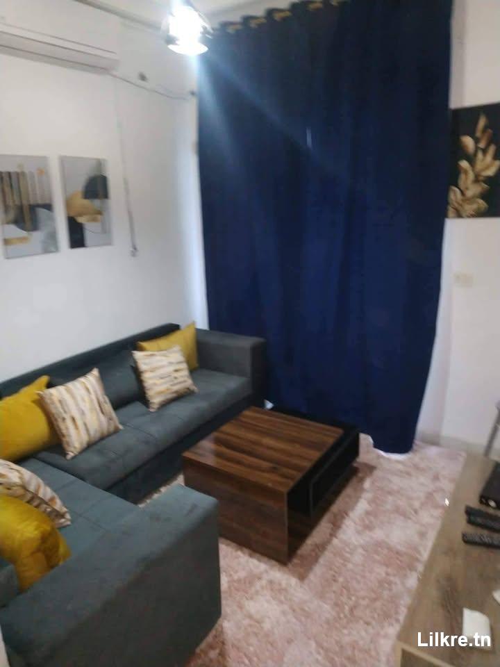 Studio meublé à louer par nuitée à l aouina Tunis