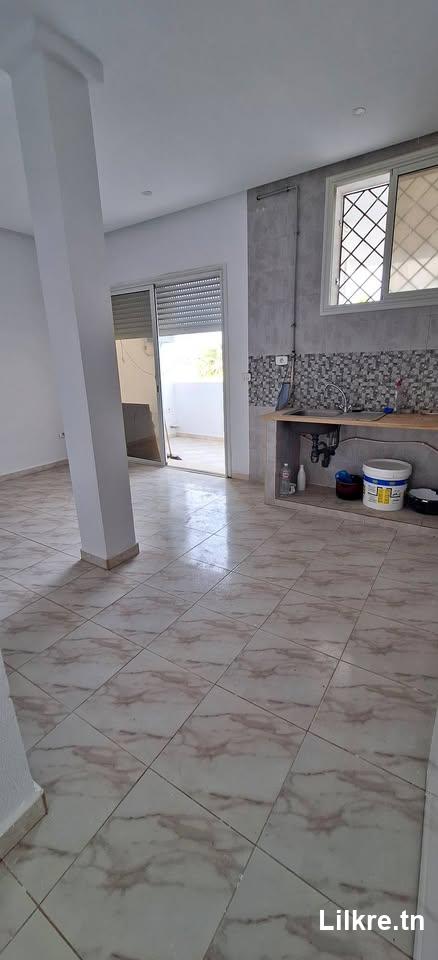 A louer un appartement s+2 Ariana enkhilet