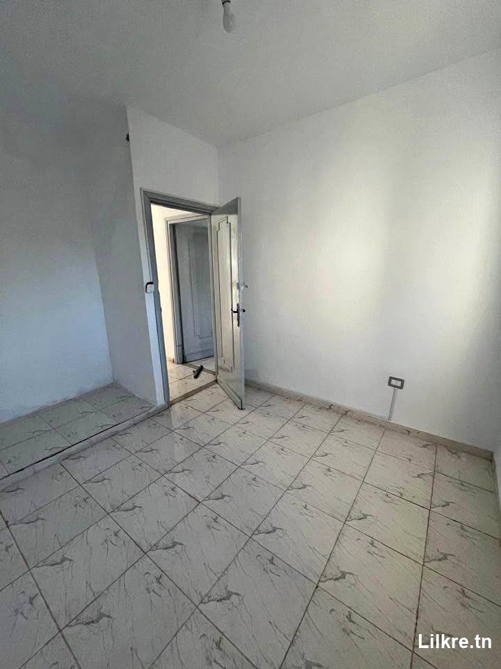  Appartement S+1 à louer à ksar said Tunis 