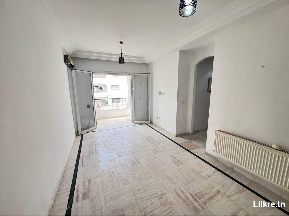 a louer appartement à l'aouina