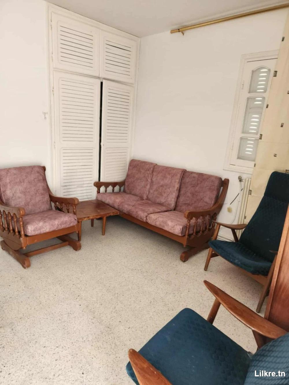 à louer étage de villa meublé à cité ghazela