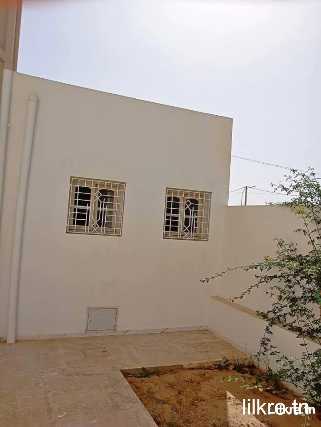 STUDIO à louer à sfax sakiet ezzit