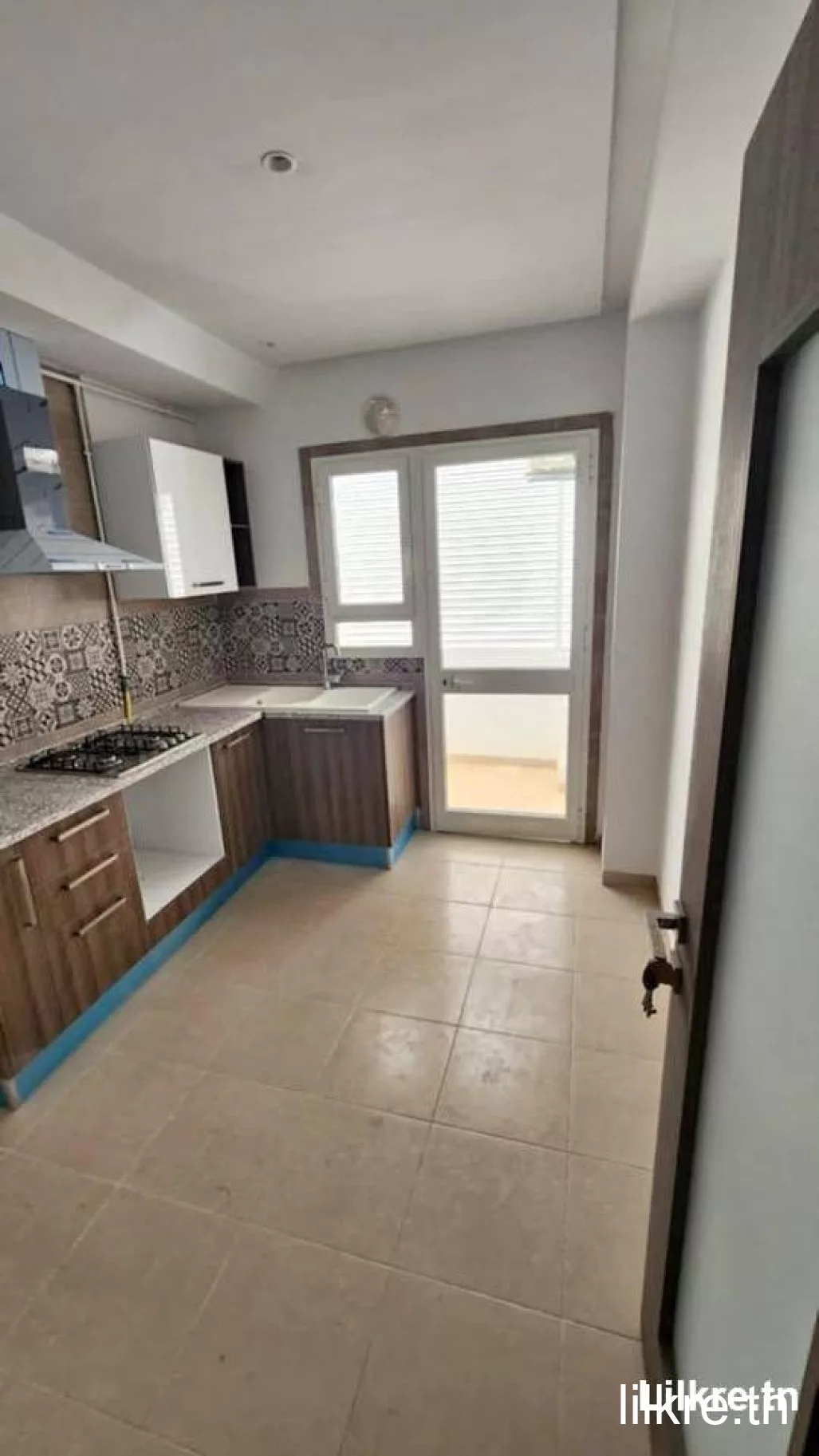 Appartement s+3 a ben arous medina jedida