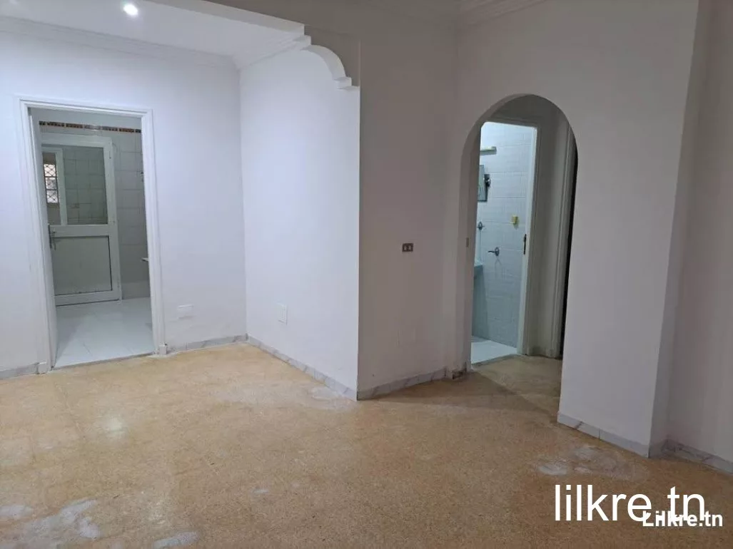 A louer un appartement à Borj Louzir