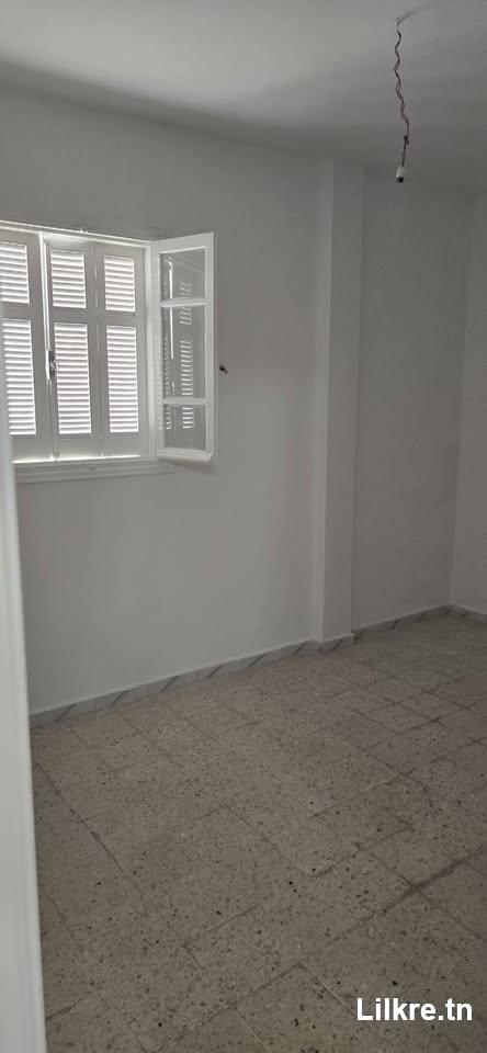 A louer studio s+2 au 4ème etage a sahloul