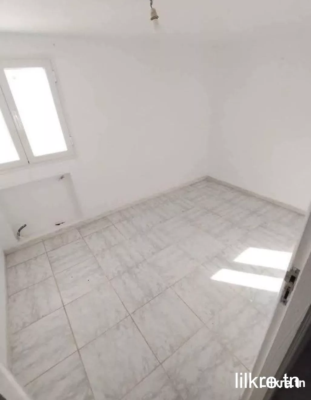 à louer un Studio S+0 à Menzah 9
