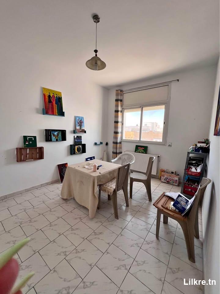appartement s+2 à la marsa