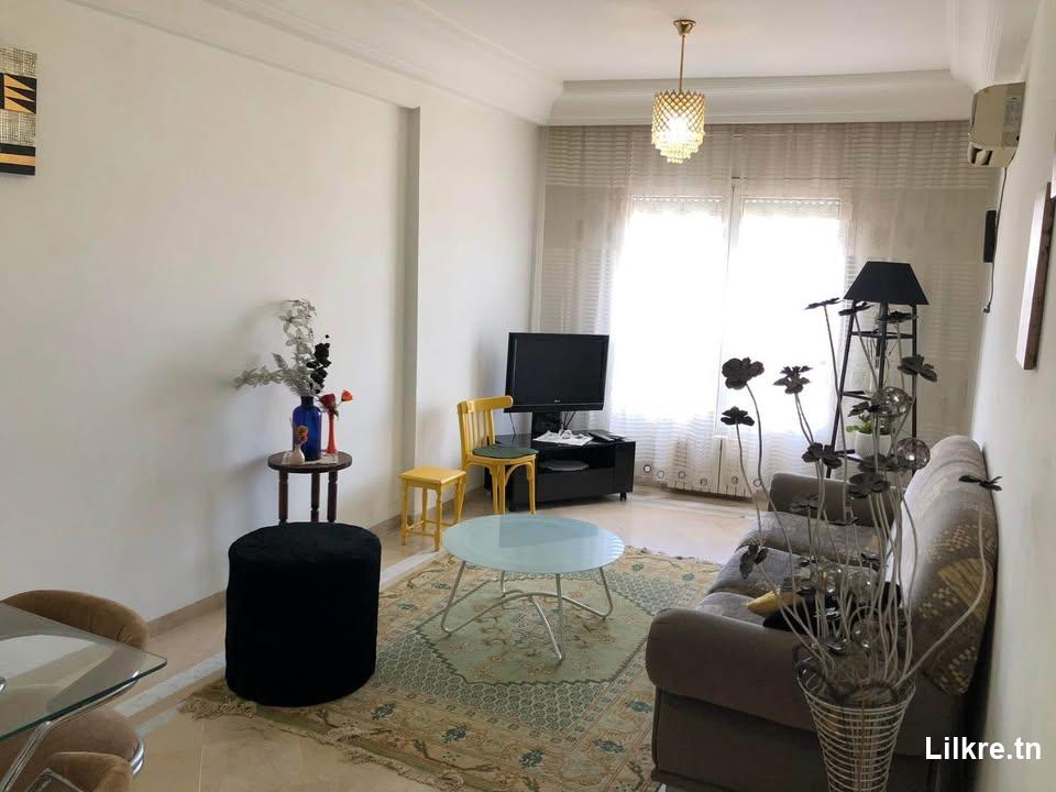 Appart S+1 meublé à Ennasr 2 Hedi Nouira