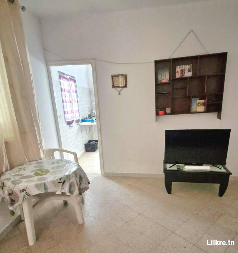 A louer un Appartement S+2  meublee