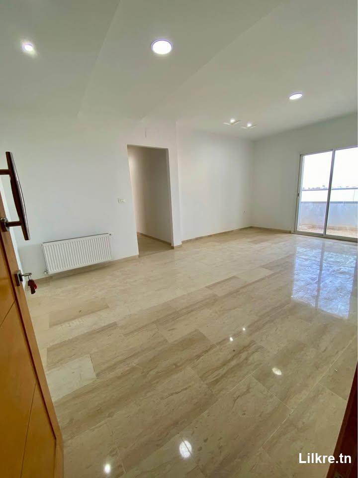 À louer : Appartement haut standing s+3