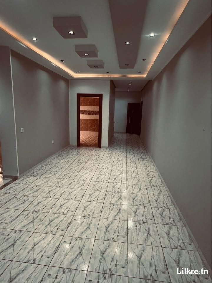  A louer un appartement s+2 a cité basatin manouba 