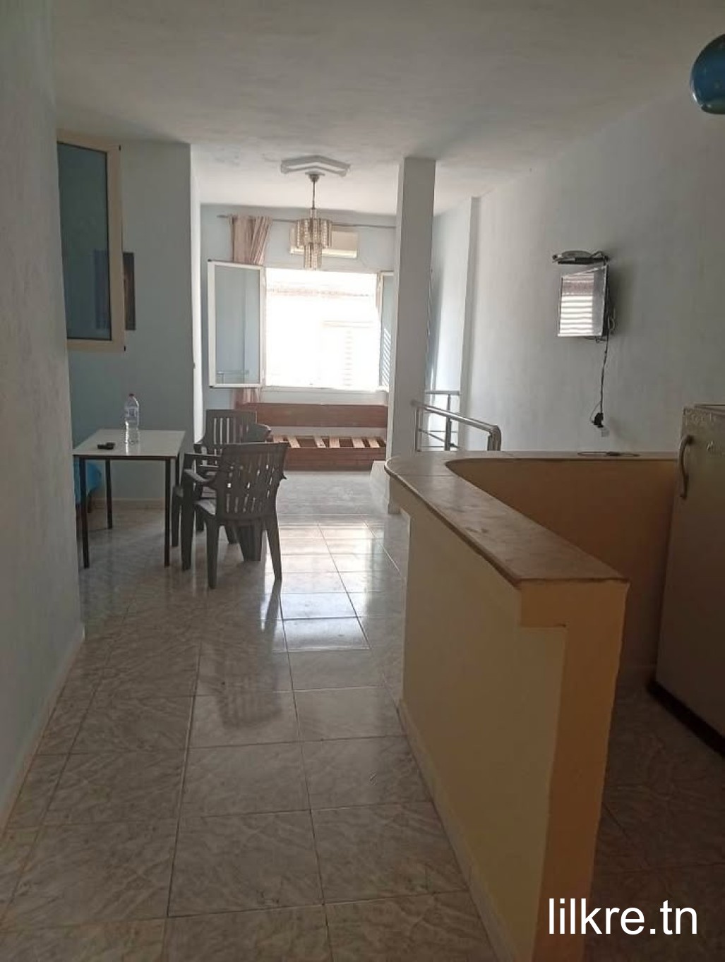 A louer un studio s+1 a cité ibn khaldoun 